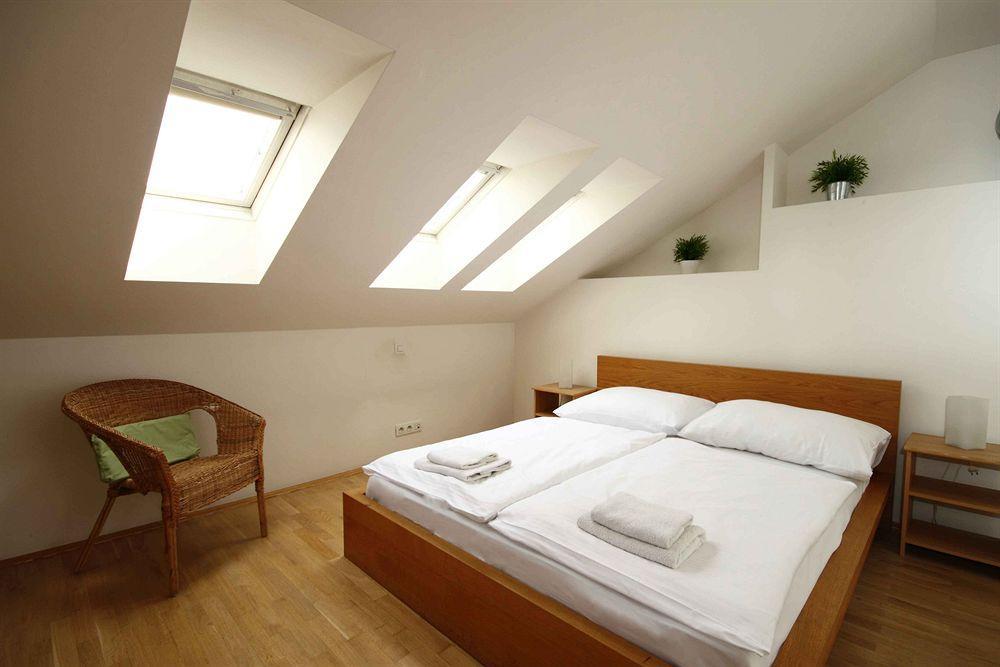 Leo Apartments Old Town Praha Bagian luar foto
