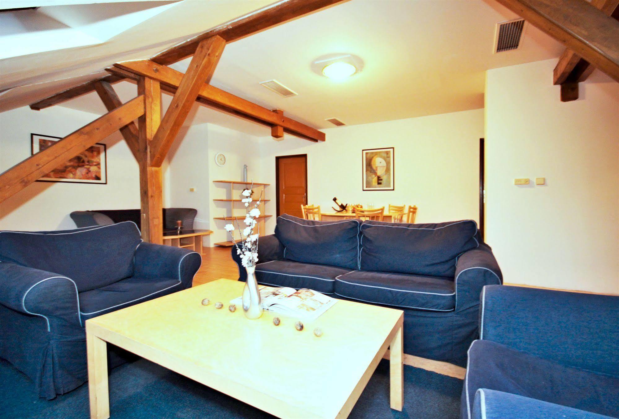 Leo Apartments Old Town Praha Bagian luar foto