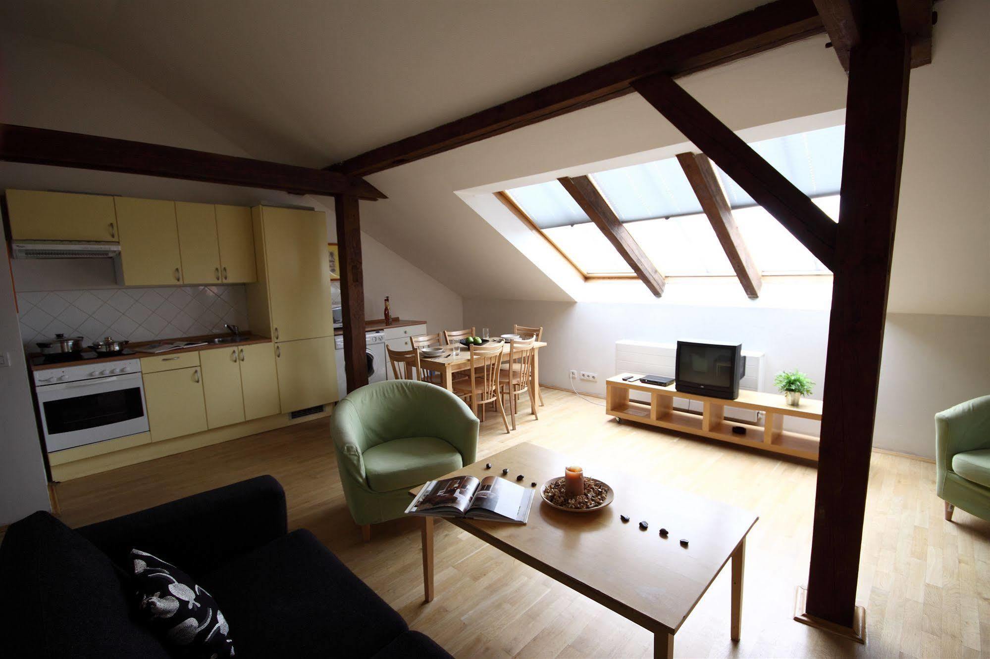 Leo Apartments Old Town Praha Bagian luar foto